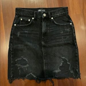 Zara black mini jean skirt